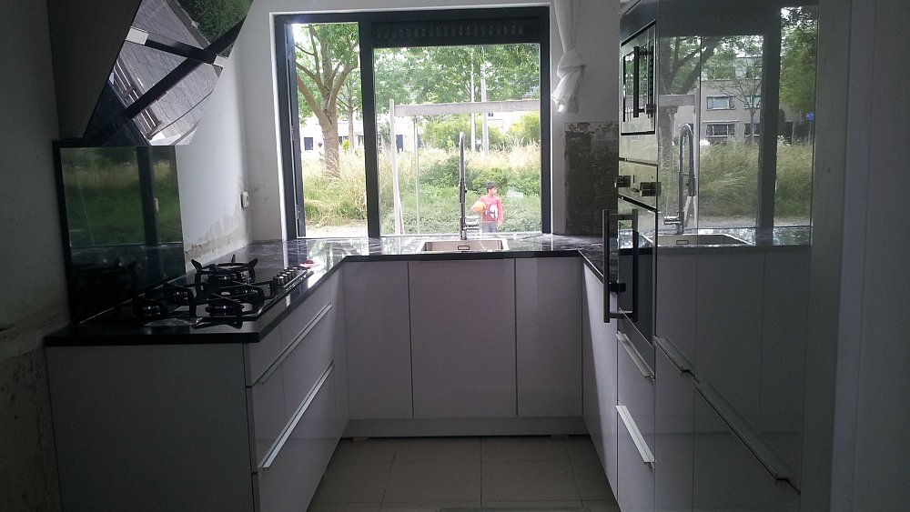Afbeelding 1 van 2