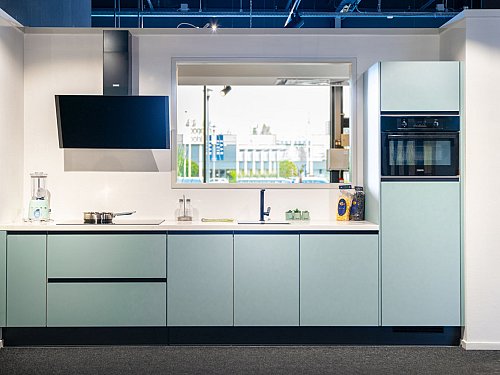 Keukens - SHOWROOMKEUKEN-RECHTE-KEUKEN