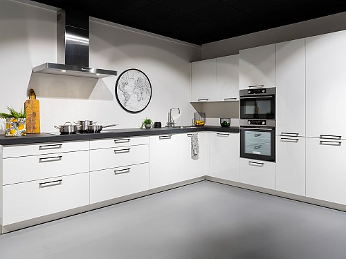 Keukens - AV4030 Wit Hoogglans hoekkeuken
