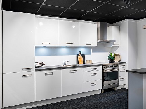 Keukens - SHOWROOMKEUKEN-WIT-RECHT