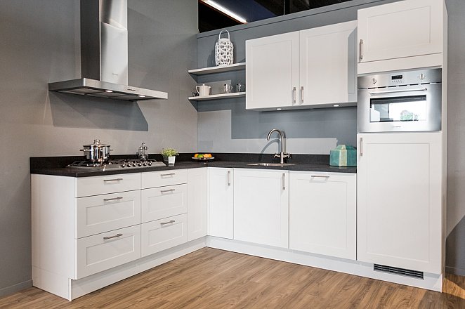 Showroomkeuken - Afbeelding 1 van 1