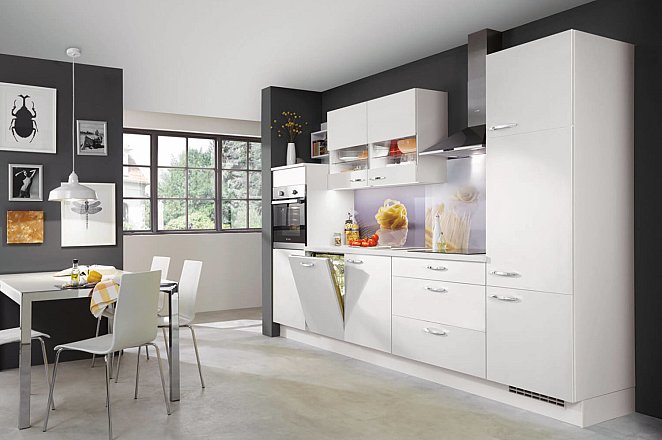Moderne keuken in rechte opstelling - Afbeelding 2 van 2