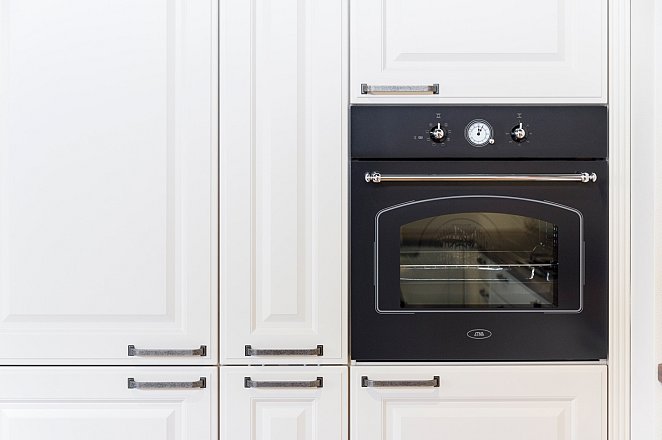 Luxe hoekkeuken met kastenwand - Afbeelding 6 van 7