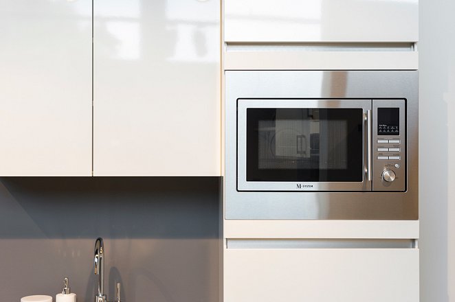 Recht keuken in hoogglans wit - Afbeelding 5 van 9