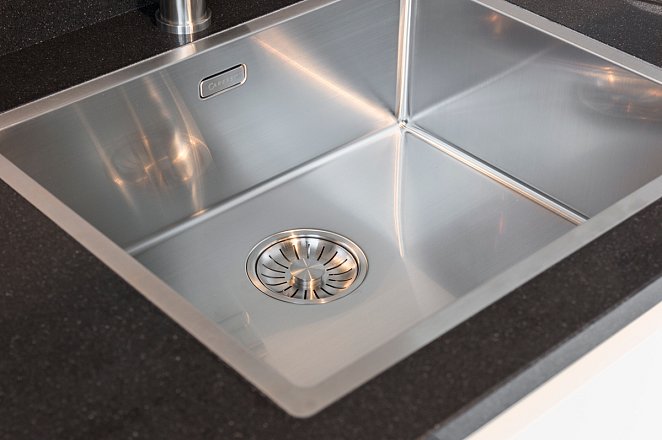 Hoekkeuken met Bauknecht apparatuur - Afbeelding 6 van 7