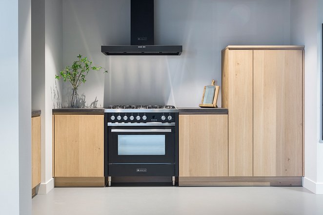 Tweedelige keuken met Lancellotti fornuis - Afbeelding 5 van 5