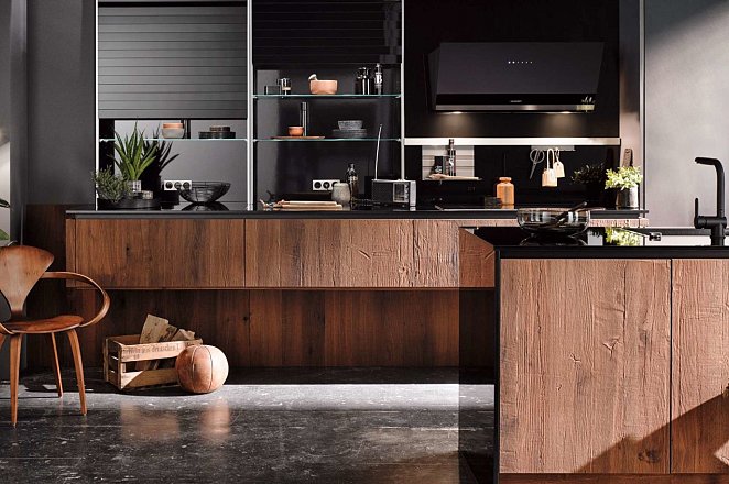 Robuuste houten keuken - Afbeelding 2 van 7