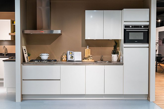 Showroomkeuken  - Afbeelding 1 van 3