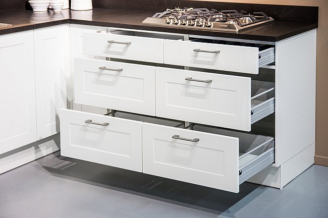 Showroomkeuken  - Afbeelding 4 van 7