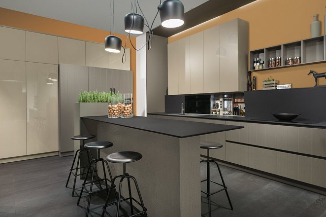 Eilandkeuken met losse elementen - Afbeelding 1 van 1
