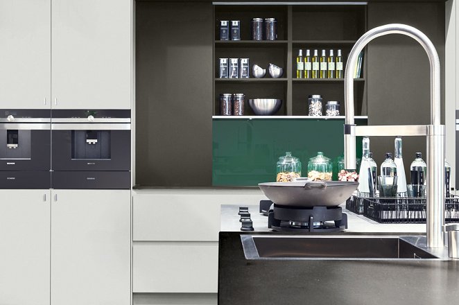 Eilandkeuken met losse elementen - Afbeelding 2 van 4