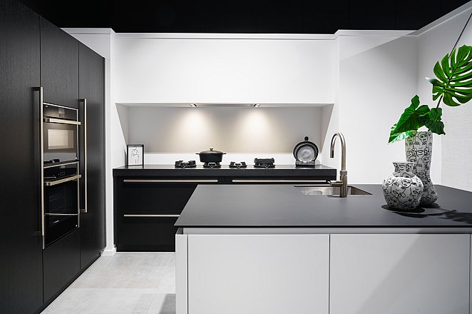 Eilandkeuken met losse elementen - Afbeelding 3 van 5