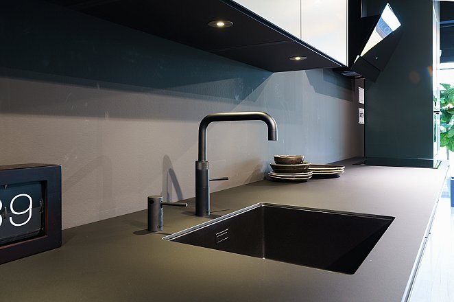 Rechte keuken met losse elementen - Afbeelding 2 van 6