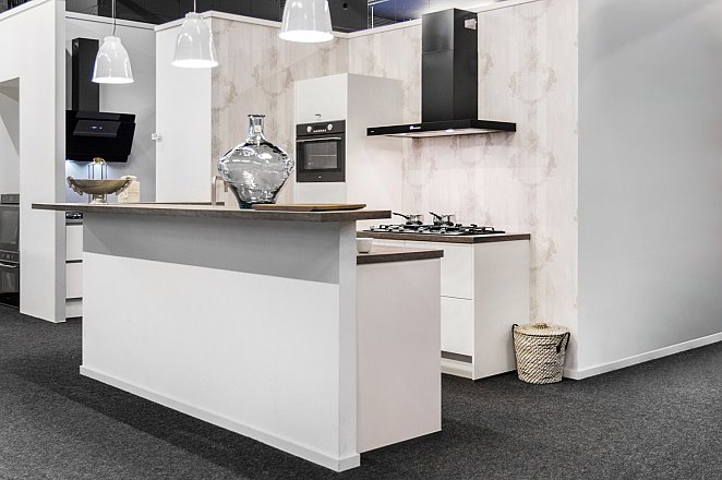 Showroomkeuken - Afbeelding 1 van 4