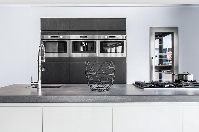 Eiland keuken in wit hoogglans lak/eiken basalt - Afbeelding 2 van 10