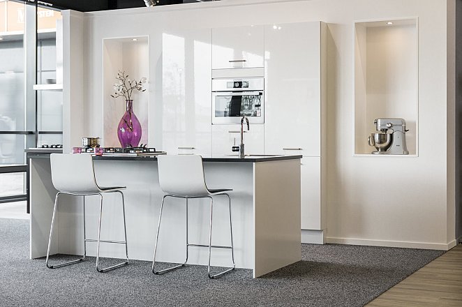 Showroomkeuken - Afbeelding 1 van 1