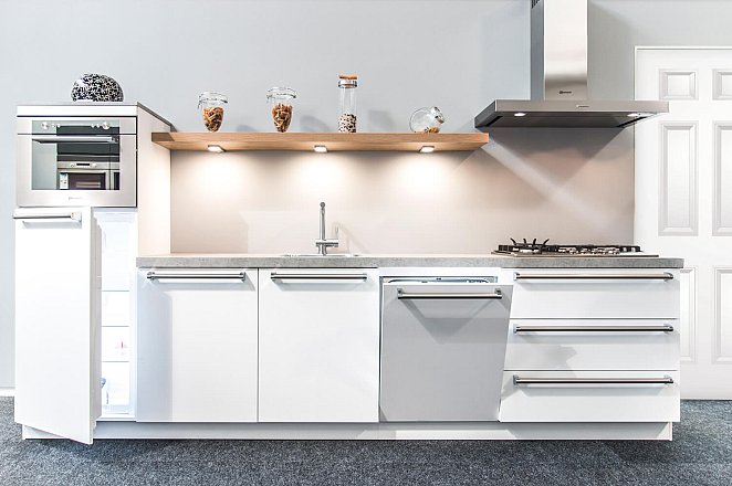 Showroomkeuken L2 - Afbeelding 1 van 7