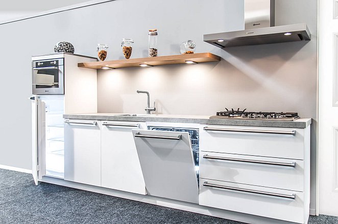 Showroomkeuken L2 - Afbeelding 2 van 7