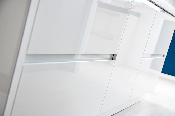 Luxe eilandkeuken met ATAG apparatuur - Afbeelding 7 van 12
