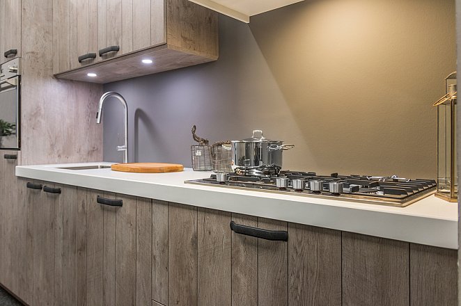 Showroomkeuken L2 - Afbeelding 2 van 4