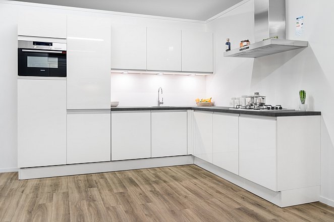 Showroomkeuken - Afbeelding 1 van 5