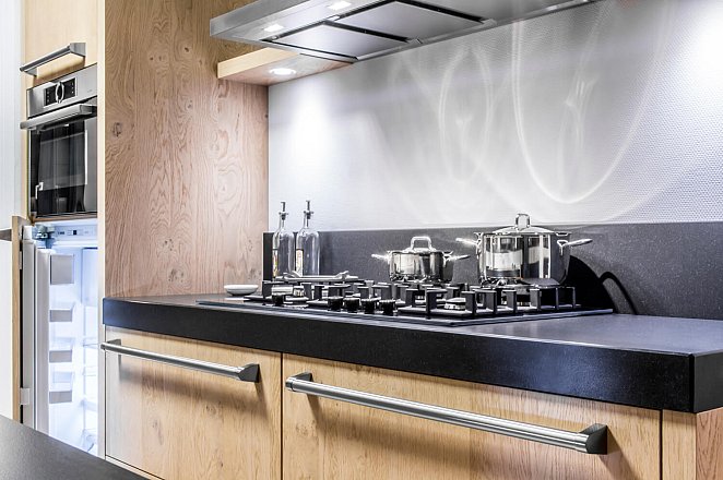 Showroomkeuken L2 - Afbeelding 1 van 9