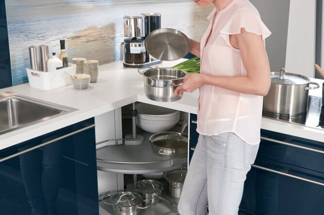 Moderne keuken in T-opstelling - Afbeelding 3 van 4