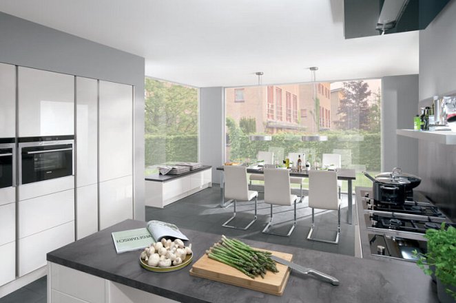 Greeploze keuken in hoogglans wit - Afbeelding 2 van 4