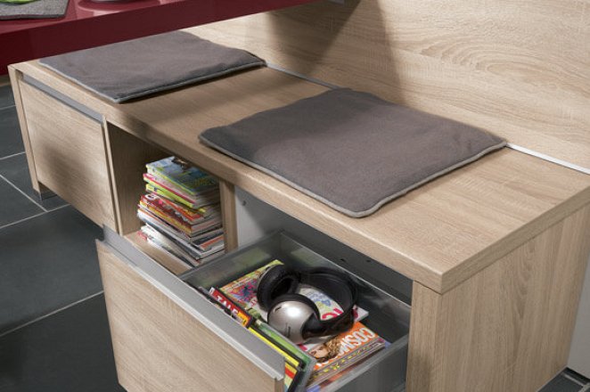 Moderne keuken in rechte opstelling - Afbeelding 2 van 5