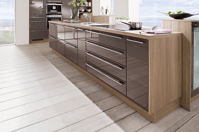 Ruime woonkeuken met inventieve ruimtes - Afbeelding 3 van 3