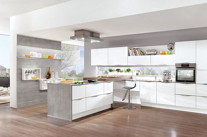 Moderne keuken in T-opstelling met bar-gedeelte - Afbeelding 1 van 2